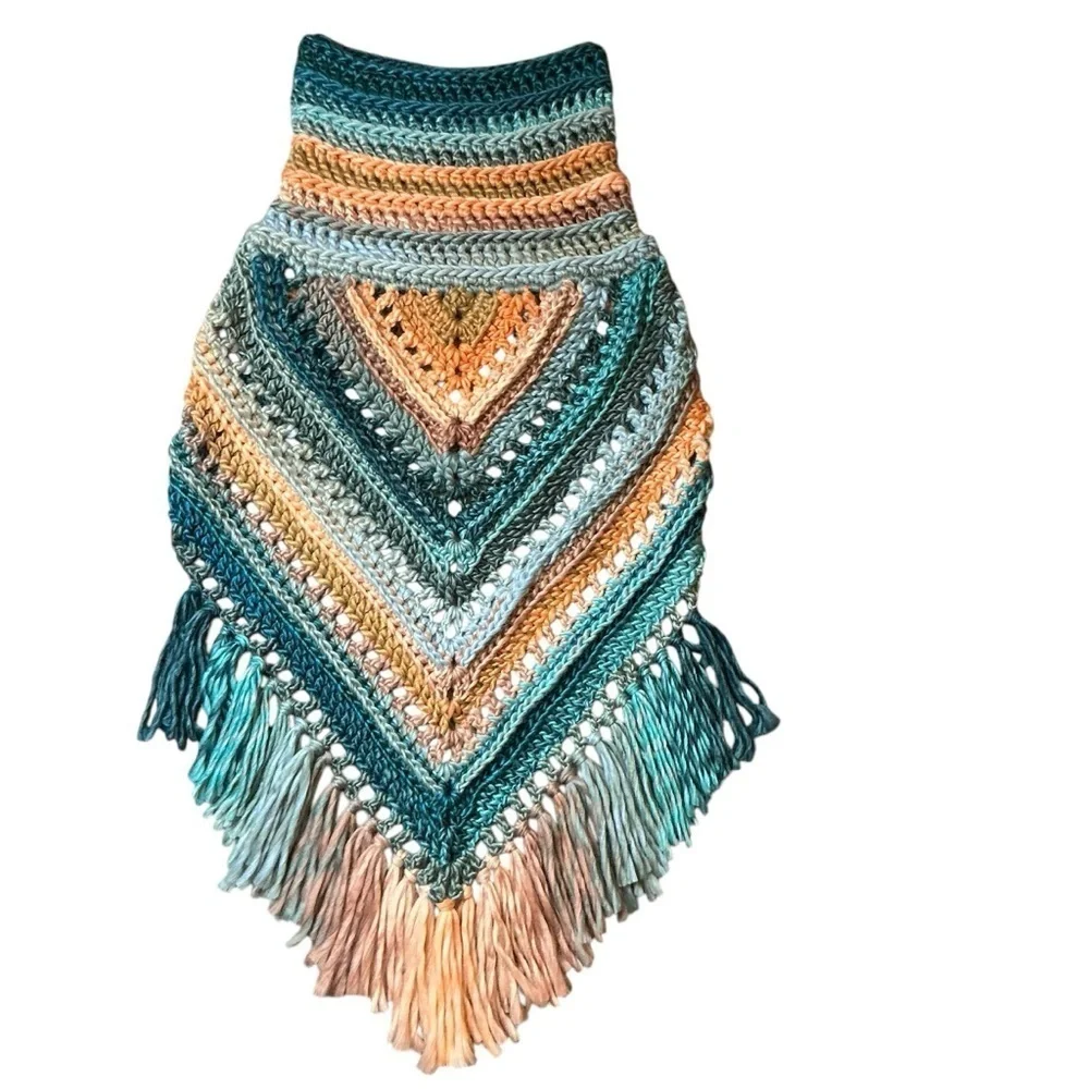 Handcrafted Crochet Cowl Neck Scarf With‎ Fringe New Handmade by Seller Knit
